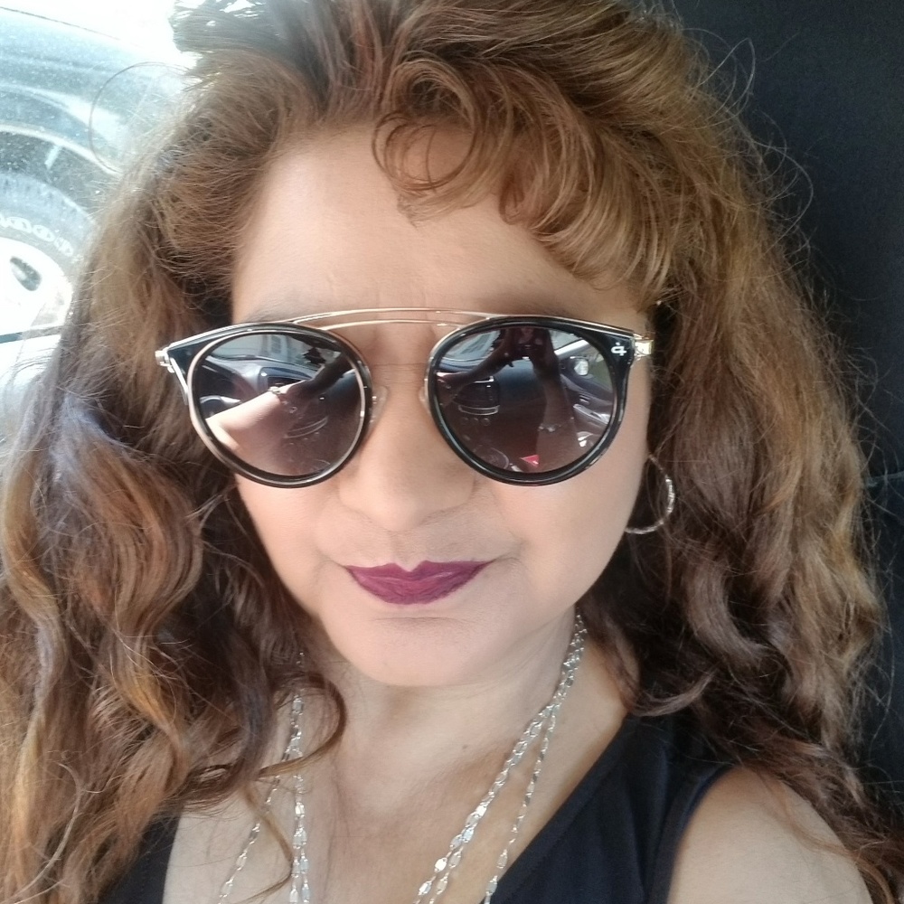 Meet your Posher, Mary